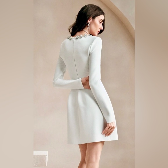 ✨ NWT White Crystal Neckline Cocktail Dress – Elegant Long Sleeve Knit Mini - Picture 3 of 7
